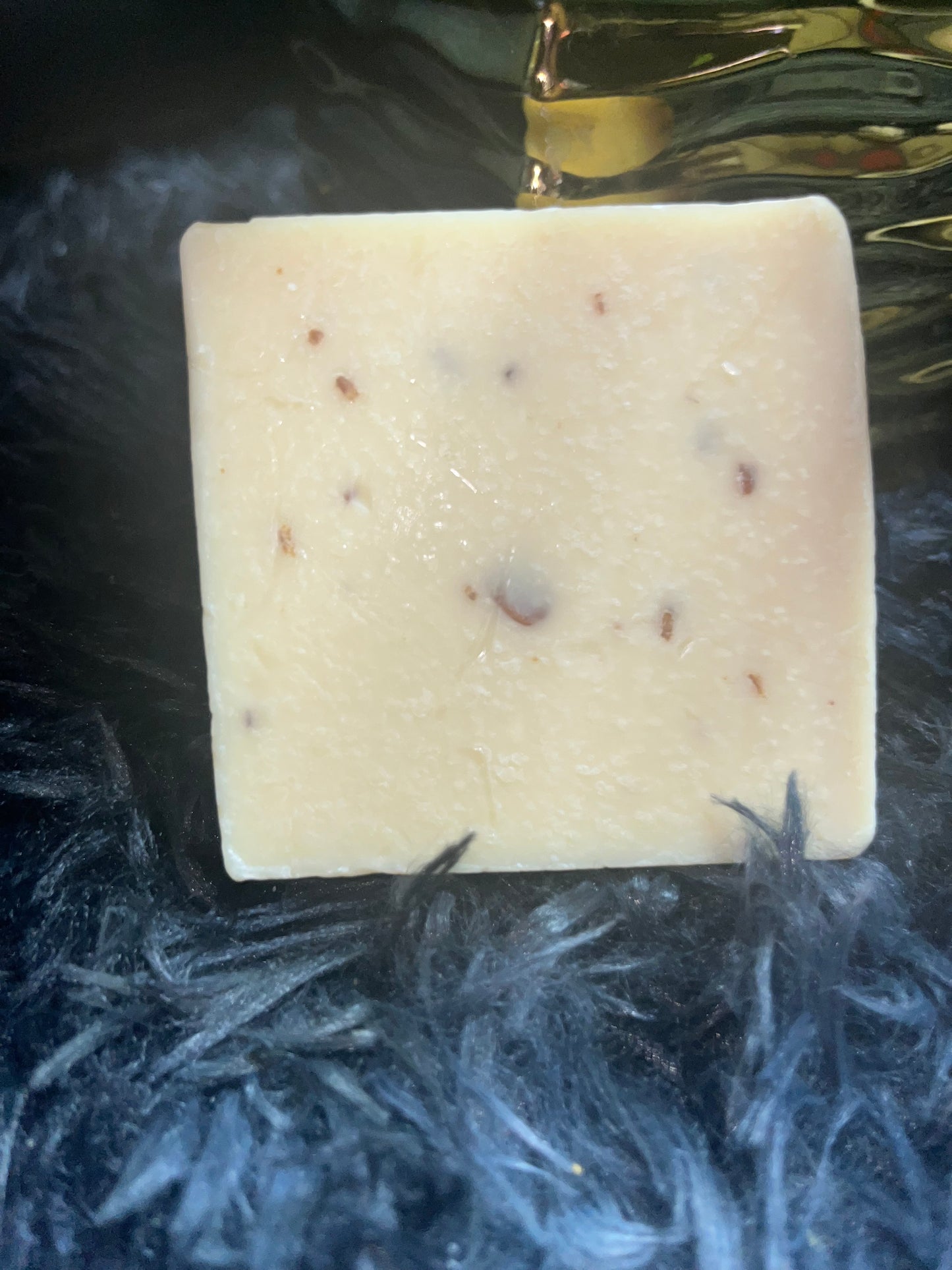 Detox Body Bar ( Contains Milk)